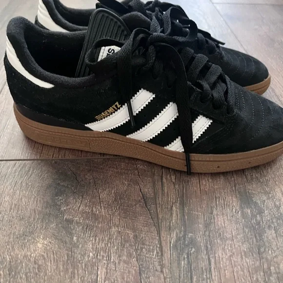 ADIDAS | BUSENITZ PRO SHOES Size 5 men or 6.5 women - Picture 3 of 9